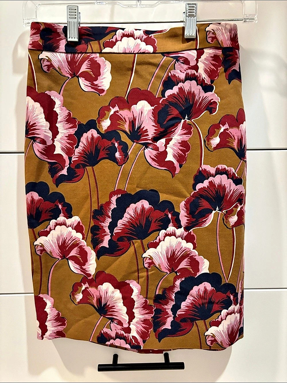 Ann Taylor Floral Pencil Skirt in Brown & Pink